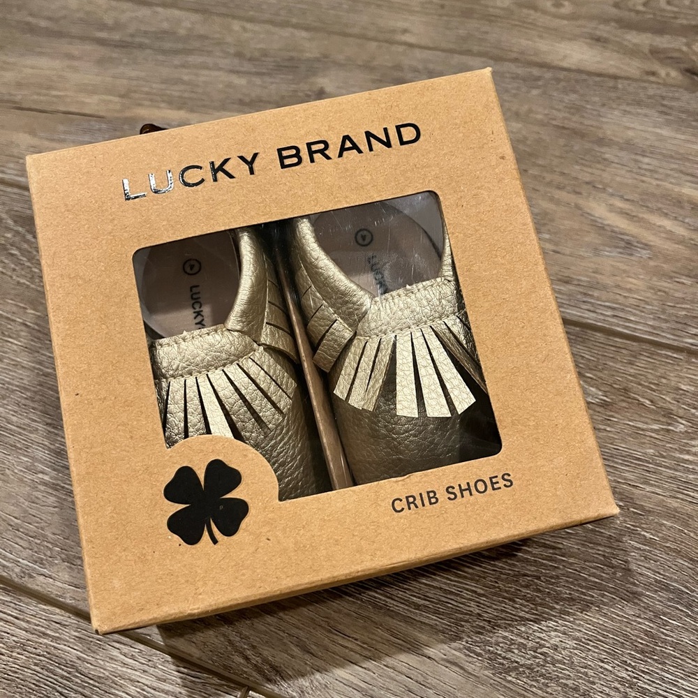 NIB Lucky Brand Gold Moccasin Crib Shoes - 9-12 months